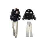 Чёрная бейсбольная куртка + жёлтые грязные джинсы