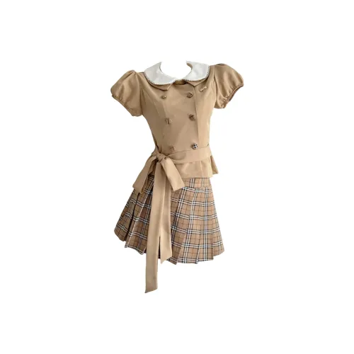 Kiki Clothing Boutique Комплект с юбкой Женские