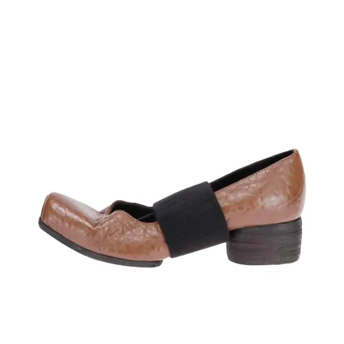 UMA WANG Грубый каблук Туфли Мэри Джейн Женские Коричневый