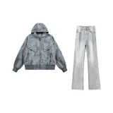 Серый куртка + дымчато-серые джинсы