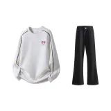 Комплект одежды (Свитшот Pearl White + Черные штаны)