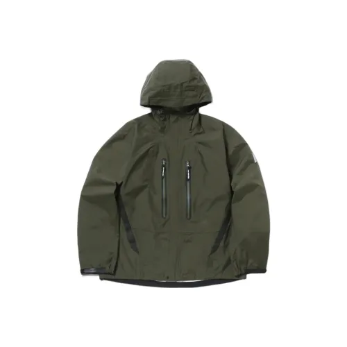 And Wander FW25 2,5L HIKER Rain Jacket Unisex