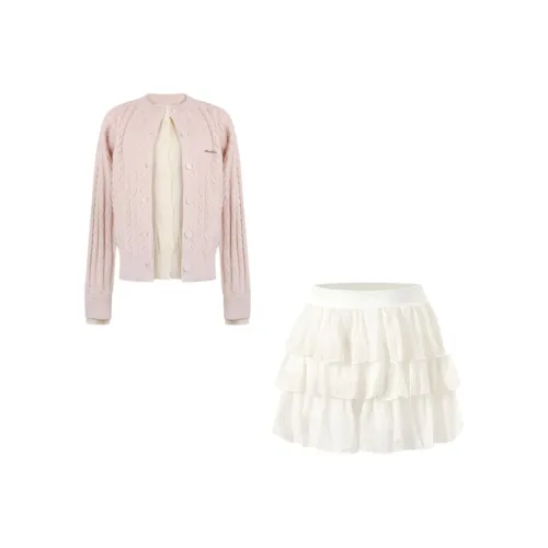 IQC Розовый Женские Комплекты с Юбкой