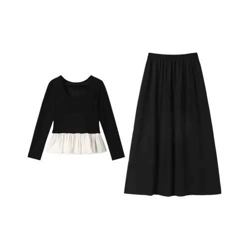 CHARM GLOW Черный Женские Комплекты с Юбкой