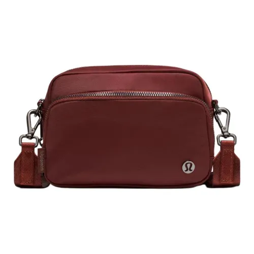 lululemon Everywhere Полиэстер Сумка через плечо Женская Красная