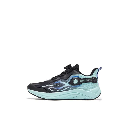 XTEP Амортизация Устойчивый к истиранию Дышащий Низкий Верх Детская Беговая Обувь Черный Небесно-Бирюзовый 33 40 Подростки