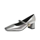 Серебристый