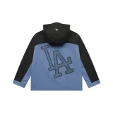 Светло-голубой