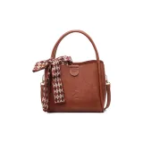 Коричневый