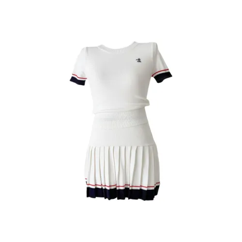 Nathania Белый Женские Комплекты с Юбкой