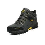 Армейский зеленый