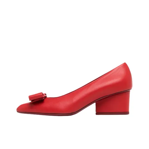 FERRAGAMO Viva Грубый каблук Высокие каблуки 5,5 см Женские Красный