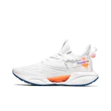 Белый и оранжевый