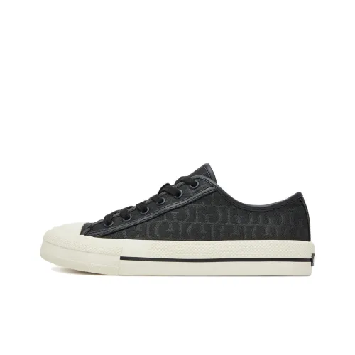GUESS Низкие Кроссовки для скейтбординга Женские Черные