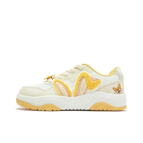 XTEP Cute Rabbit Устойчивый к истиранию Дышащий Низ Резистентный Низкий Топ Детские Скейтбординг Белый Желтый Подростки