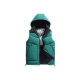 Темно-зеленый