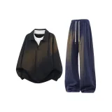 Чёрный свитшот + тёмно-синие штаны