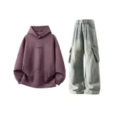 Фиолетовый свитшот + желтые грязные штаны