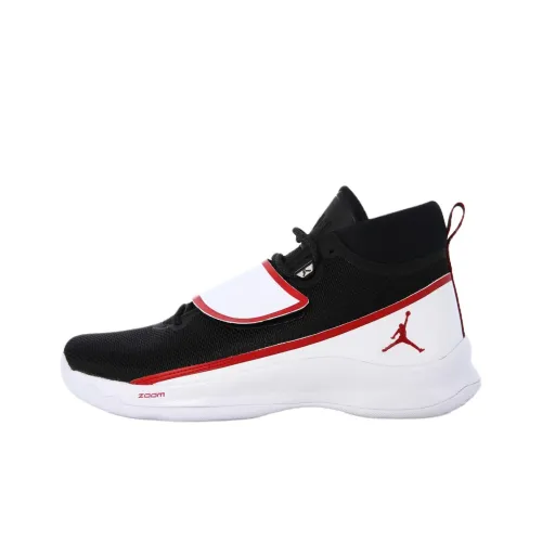 Джордан Super.Fly 5 Винтажные баскетбольные кроссовки Мужской Черный Белый