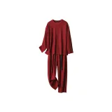 Ржаво-красный