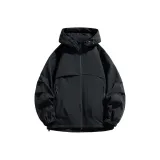 Призрачно черный