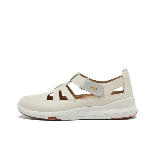 BATA Женские повседневные туфли бежевый женские