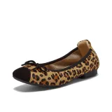 Коричнево-черный