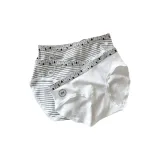 Светло-серый с полосами + молочно-белый с полосами + чисто-белый