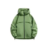 Изумрудный зеленый