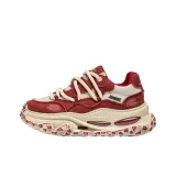 Бежево-красный