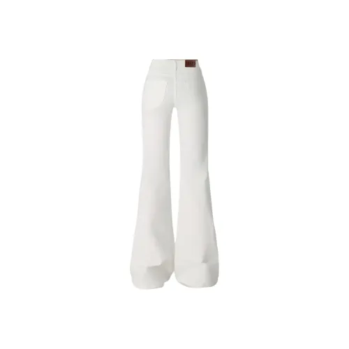 Розовые женские джинсы