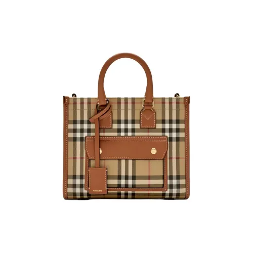 Burberry Сумка-тоут Freya Миниатюрного Размера Круглые Кожаные Ручки Регулируемый Съемный Наплечный Ремень Застежка На Кнопку