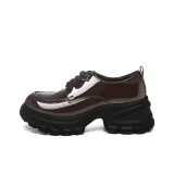 Коричневый