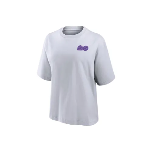 Nike Clothing Белый Женские T-Рубашки