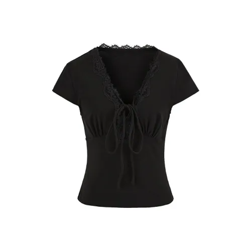 URBAN REVIVO Стандартная T-рубашка Женская одежда Женская