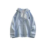 Светло-голубой