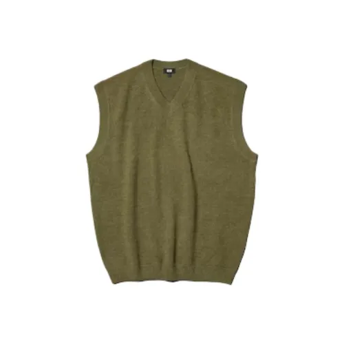 UNIQLO Оливково-зеленые мужские майки