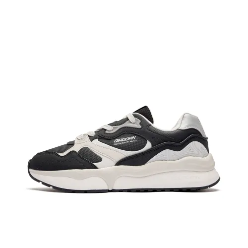 QIAODAN Dry Slip-resistant Abrasion-resistant Low Top Casual Shoes Men's Iron Gray Birch White QIAODAN Сухой Противоскользящий Устойчивый к истиранию Низкий Топ Повседневная Обувь Мужская Железо Серый Береза Белый