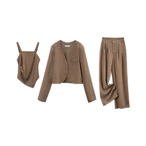 A paradise for awakening Повседневный костюм женский