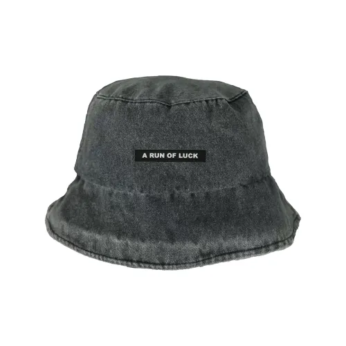 A RUN OF LUCK Хлопковые Панамы Унисекс