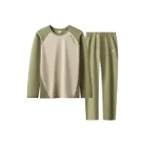 Оливковый зеленый