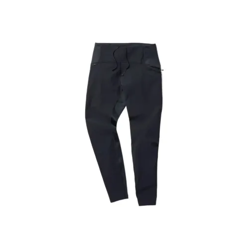 MOUNTAIN HARDWEAR TrailTracker™ Спортивные брюки Женские