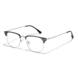 Прозрачный серый с серебряными линзами + трехзубчатая нижняя заколка