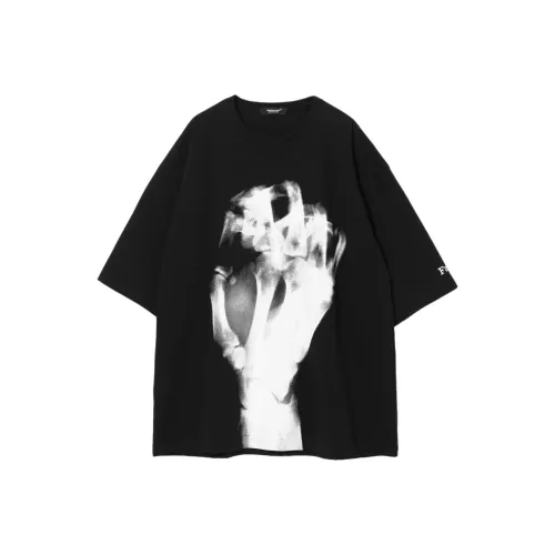 UNDERCOVER Мужские T-рубашки