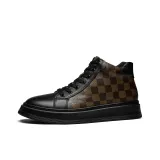 Коричневый