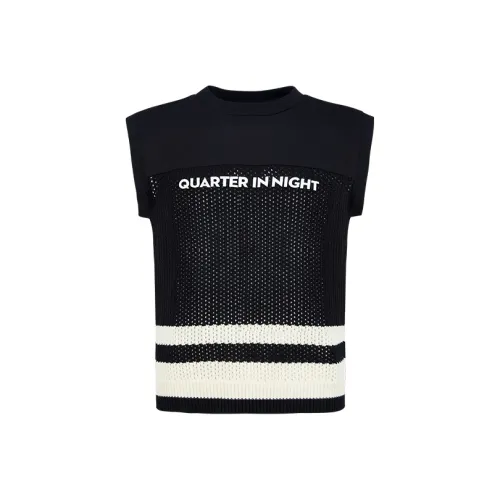 QUARTER IN NIGHT Топ с короткими рукавами Унисекс