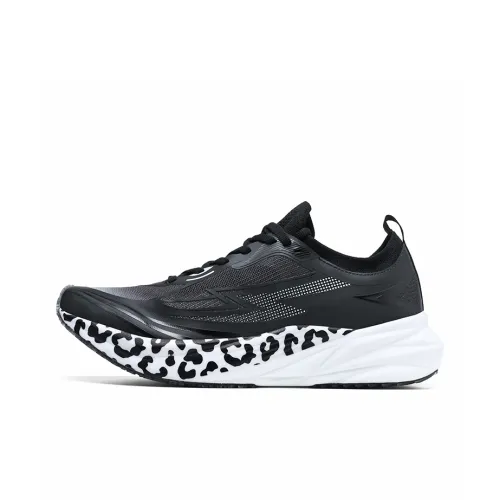 WANBUZHE Беговые кроссовки Low Топ WBZ360M02 Черный белый + Носки Унисекс