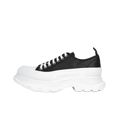 Alexander McQueen Tread Slick Ankle Длина Martin Boot Мужской Черный Белый