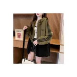 Темно-зеленый