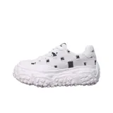 бело-черный